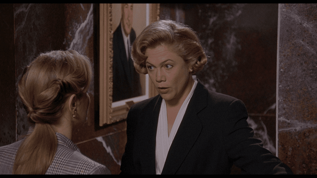 SERIAL MOM: COLLECTOR'S EDITION 3