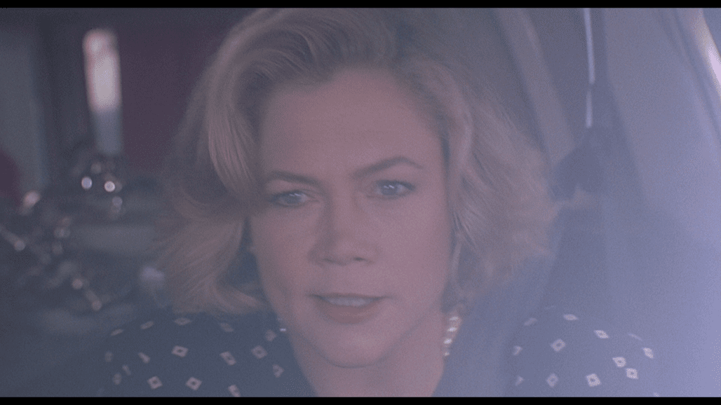 SERIAL MOM: COLLECTOR'S EDITION 5