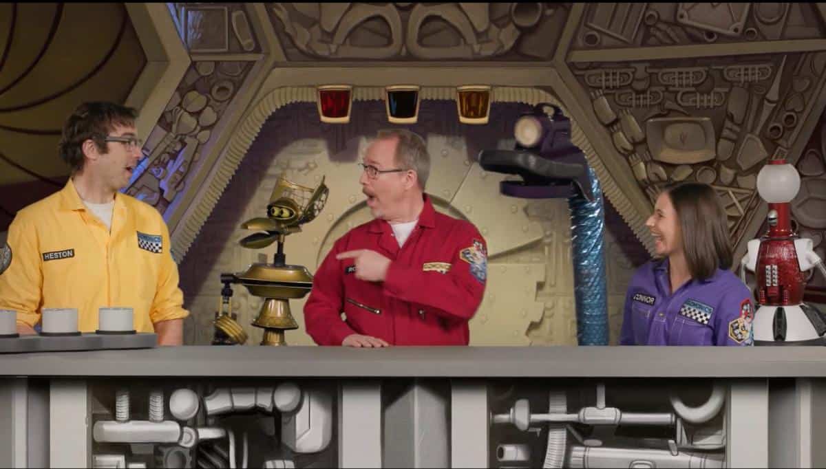 Joel Robinson joins the new MST3K hosts for a Triple Riffle Holiday Spectacular! 2