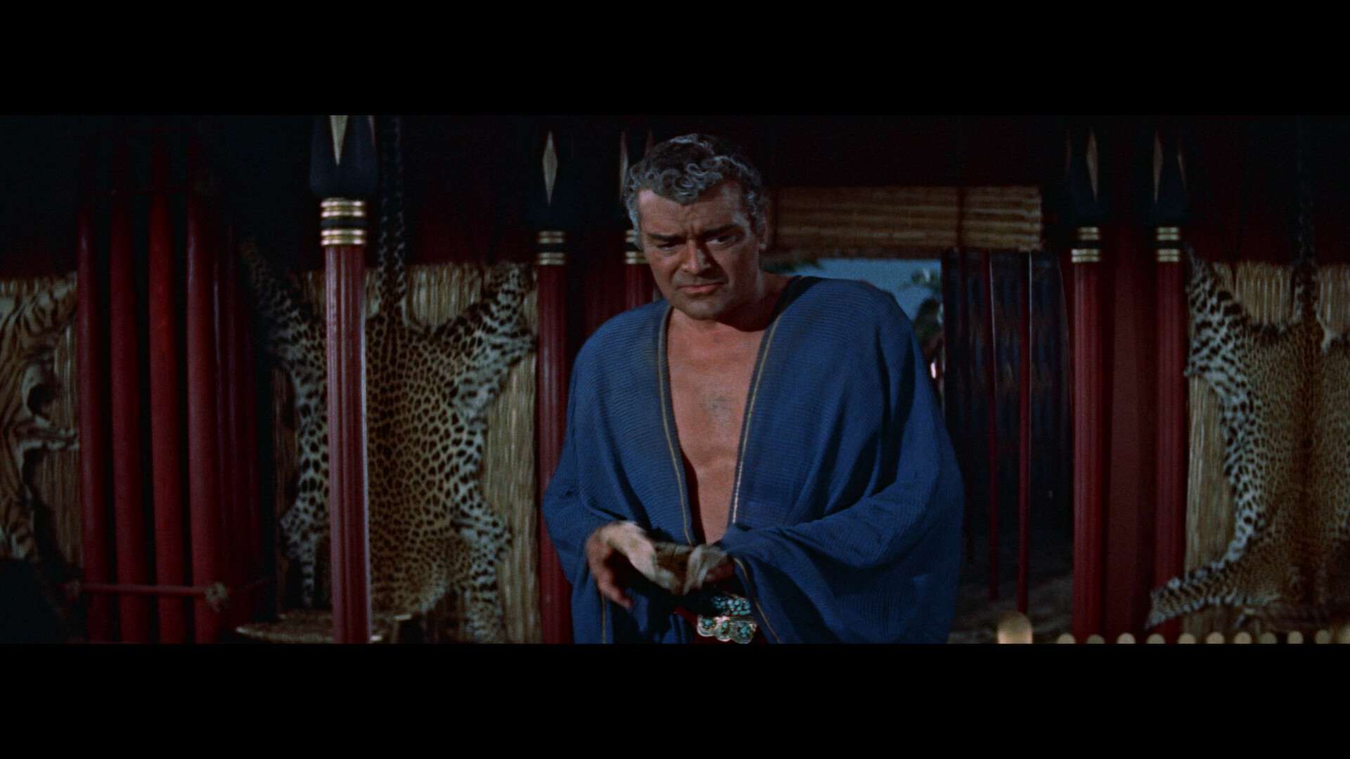 Land of the Pharaohs (1955) [Warner Archive Blu-ray review] 5