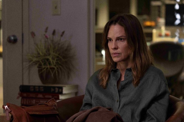 Hilary Swank Stars in Gripping Thriller The Good Mother, In Theaters September 1st 17