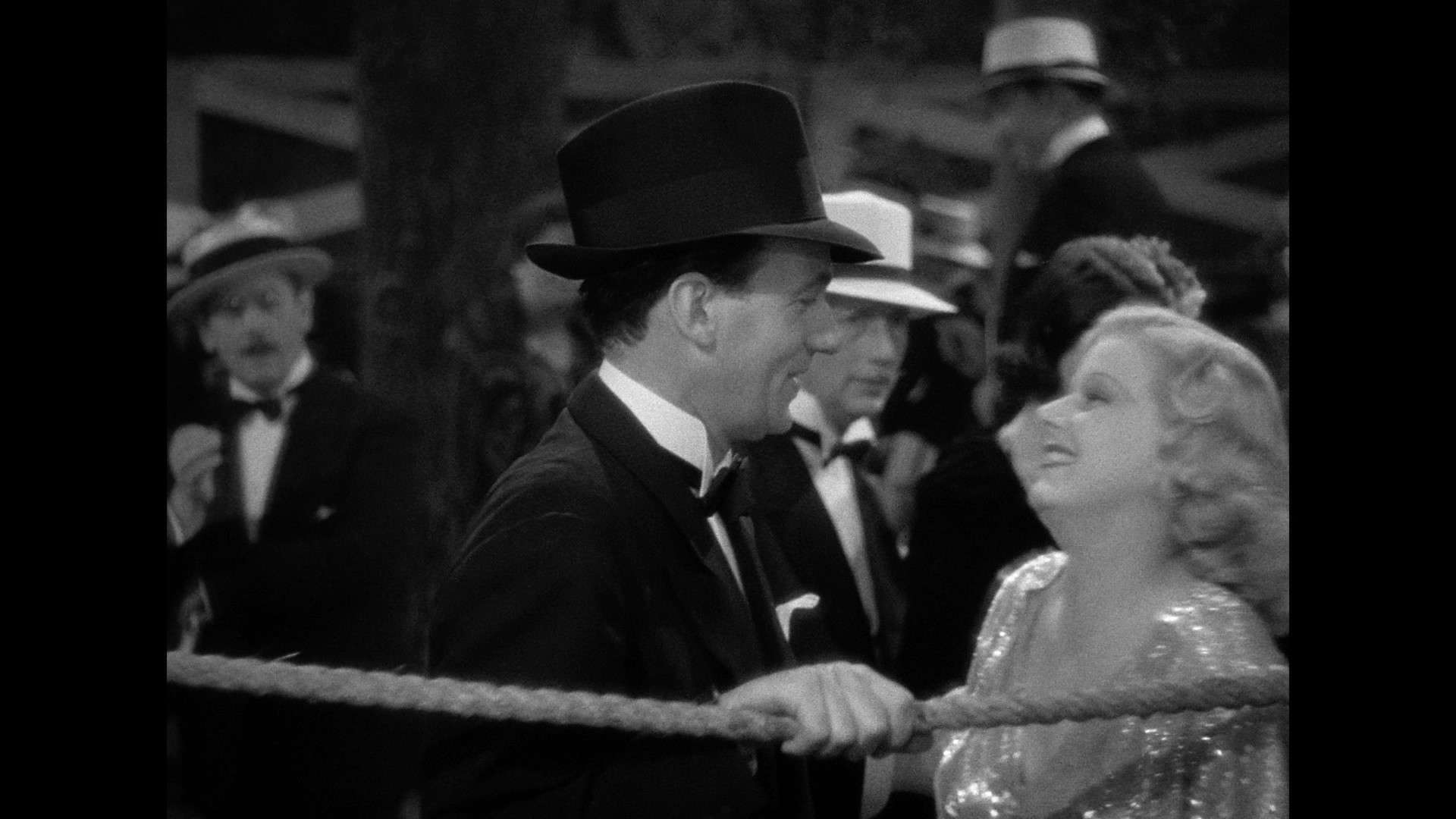 Saratoga (1937) [Warner Archive Blu-ray review] 3