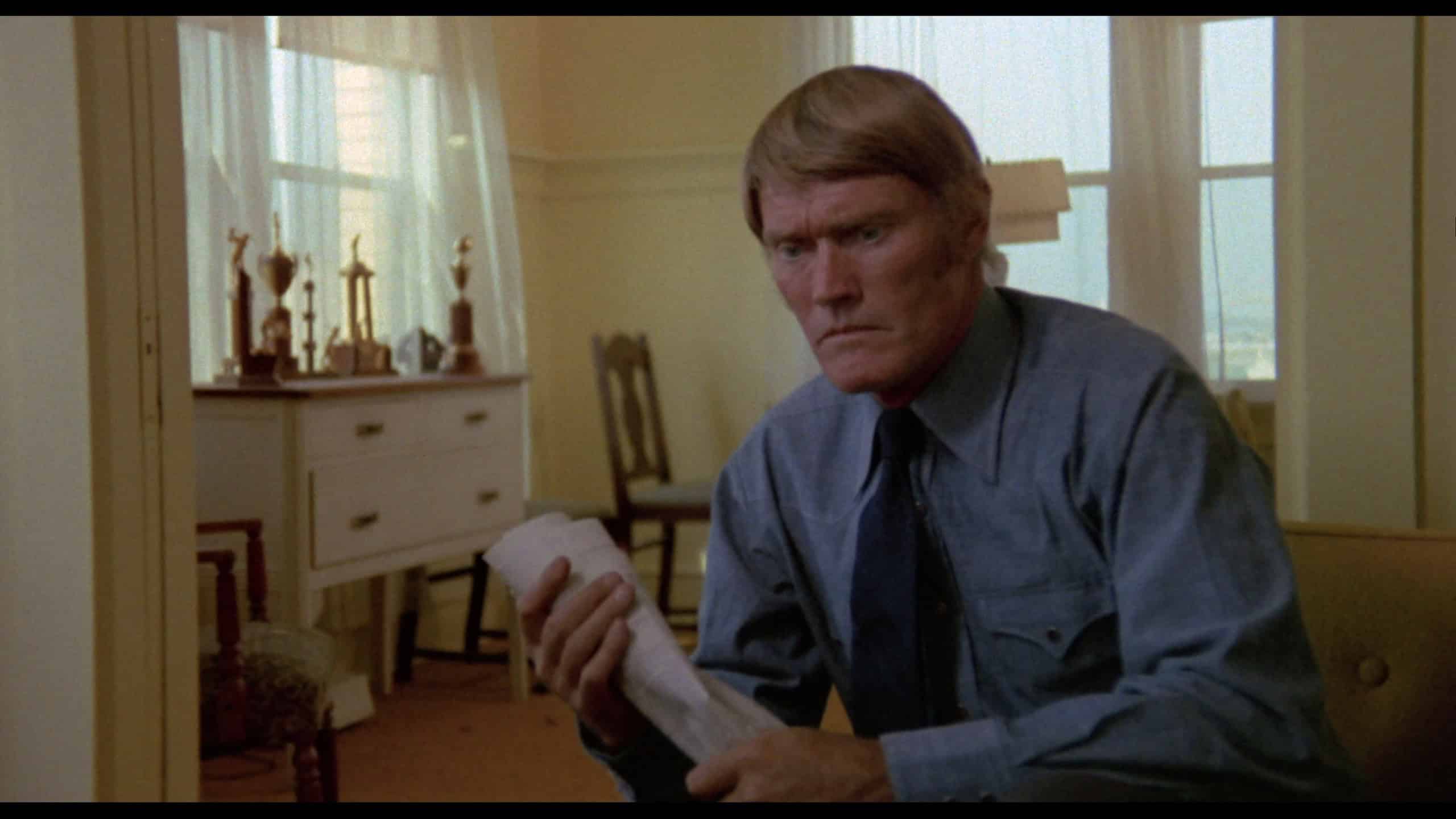 The Mad Bomber (1973) [Severin Films Blu-ray review] 6