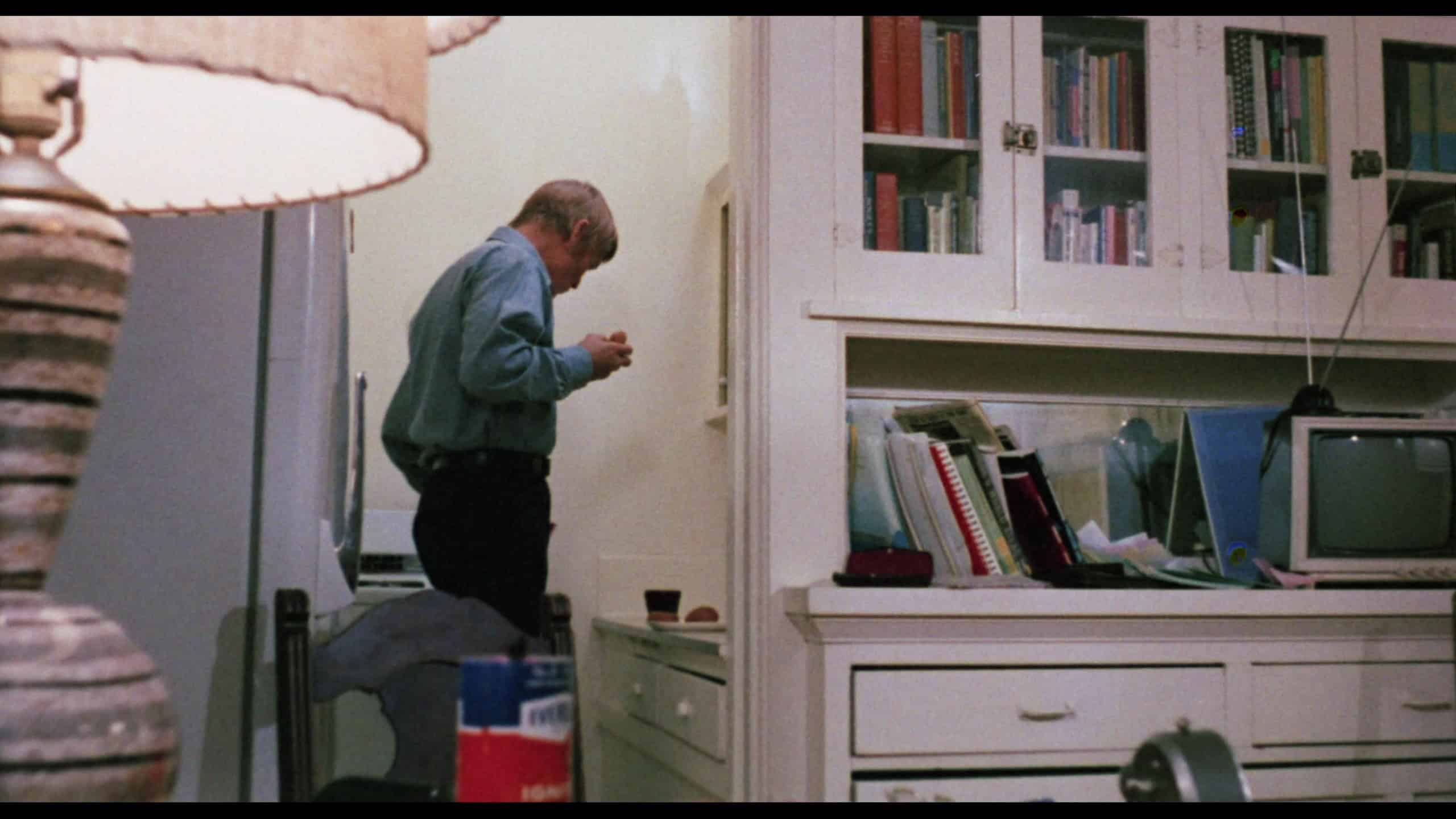 The Mad Bomber (1973) [Severin Films Blu-ray review] 14