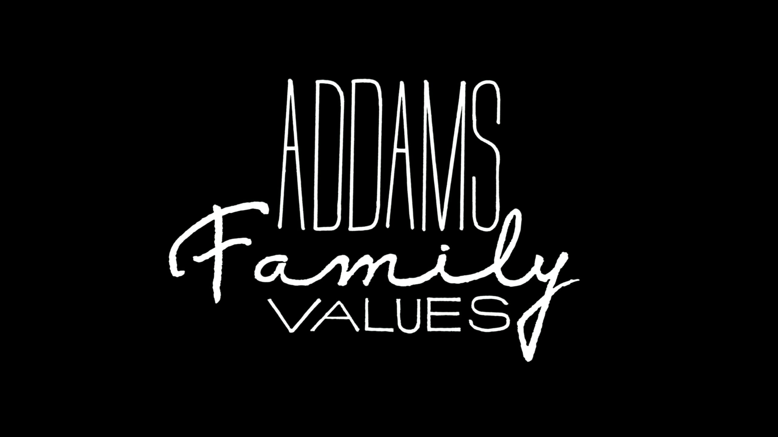 Addams Family Values (1993) [4K UHD Review] 1