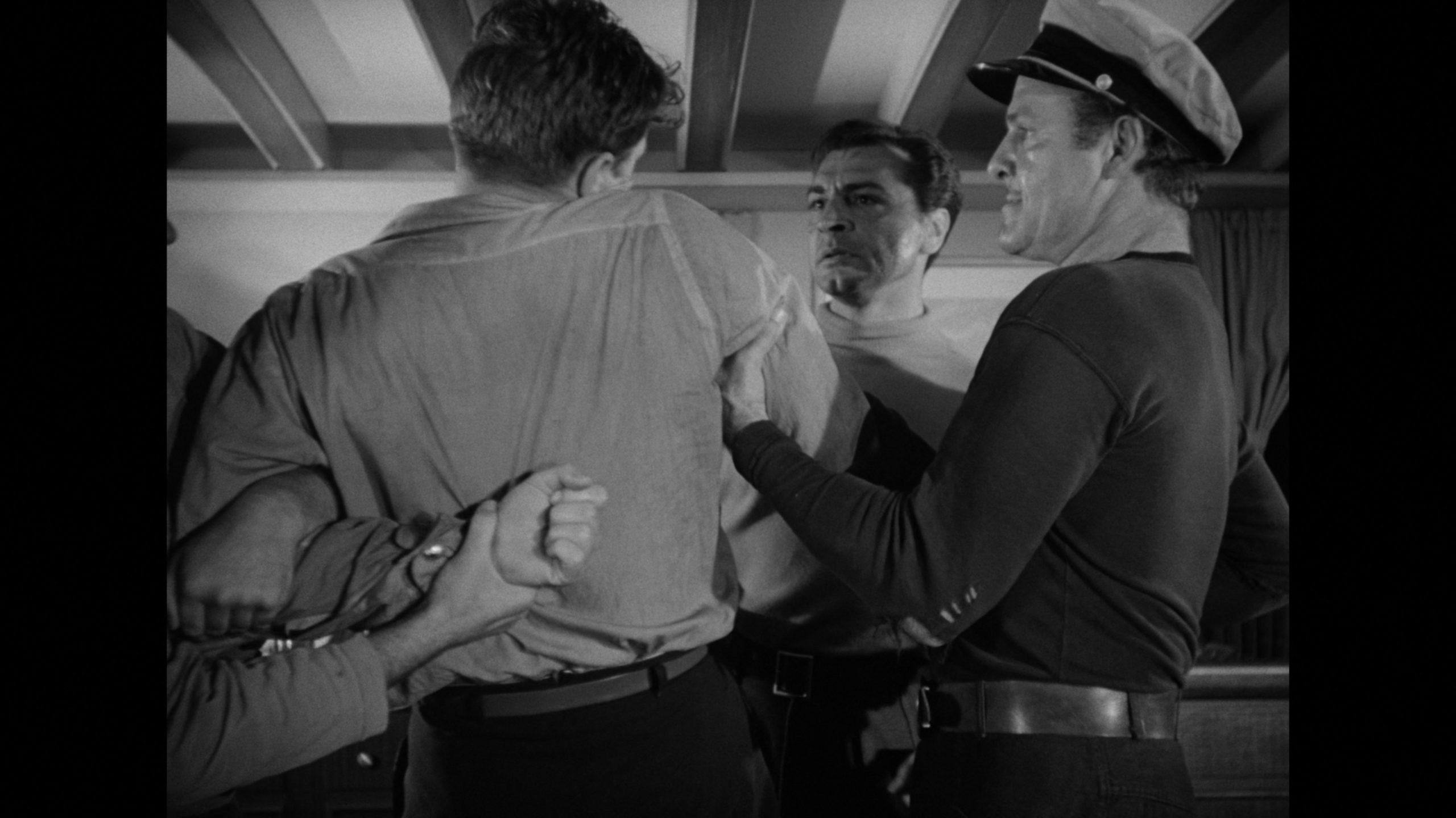 His Kind of Woman (1951) [Warner Archive Blu-ray Review] 18