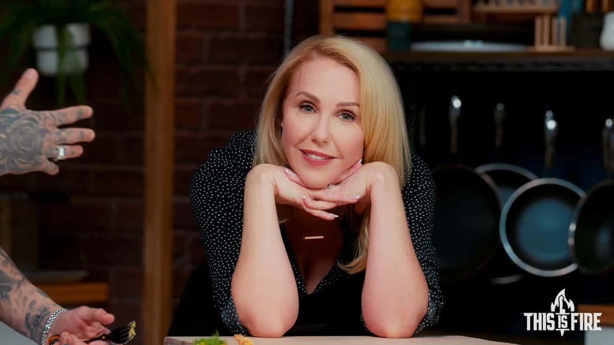 Holly Randall Heads to the Kitchen—and It’s a Full-Blown Soft-Shell Showdown