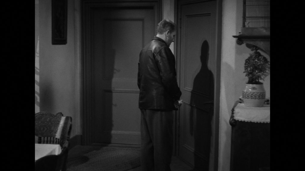 the seventh cross warner archive blu-ray